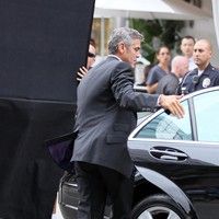 George Clooney on the set of a Mercedes Benz E300 L advert photos | Picture 78294